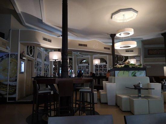 Carmen Gastro Bar Gin Club
