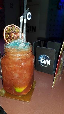 Gin Everywhere Gintoneria