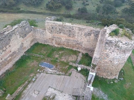 Castillo de Medina de las Torres